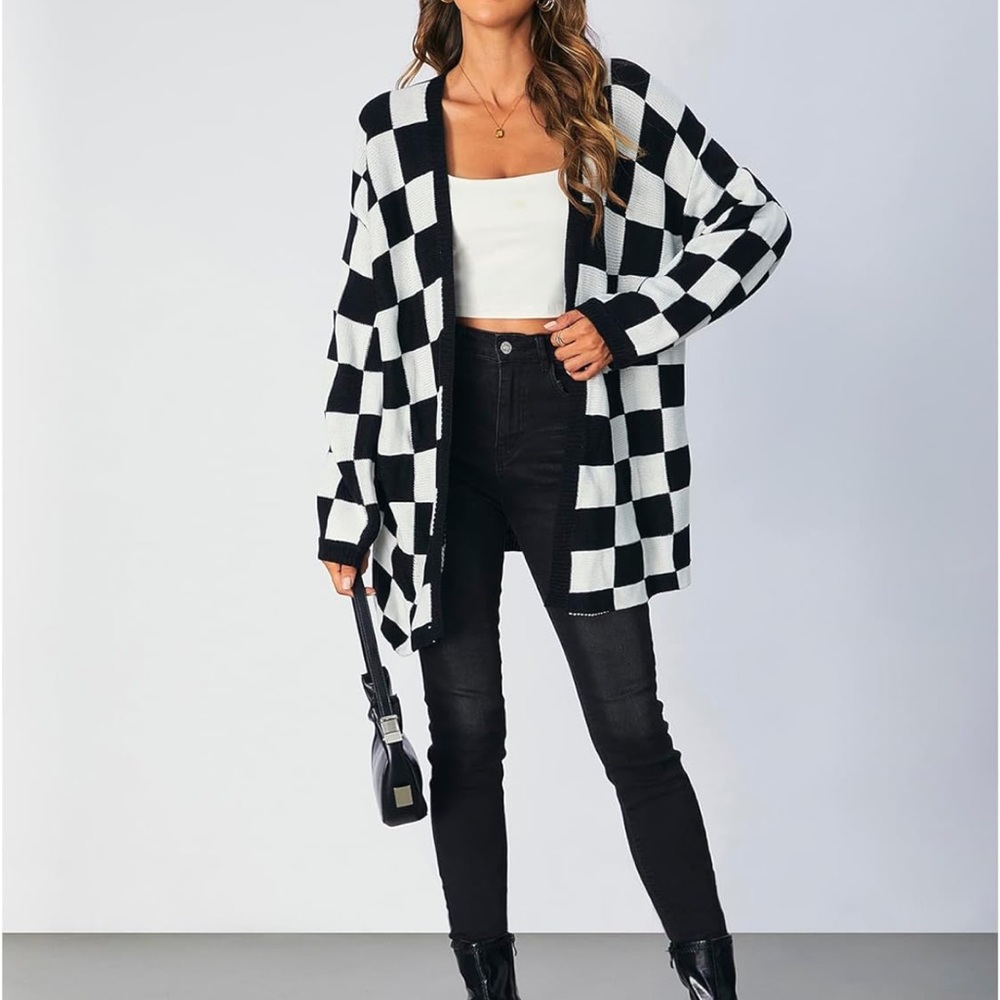 SOLY HUX Women's Long Sleeve Oversized Sweater Size Small NEW - Picture 3 of 9
